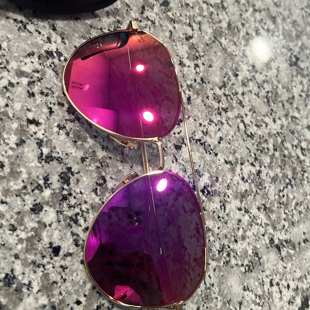 Mirror pink aviators